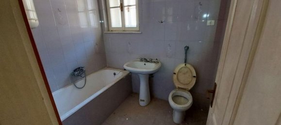 5 bedrooms Apartment in Sovramonte, Italy No. 372723 7