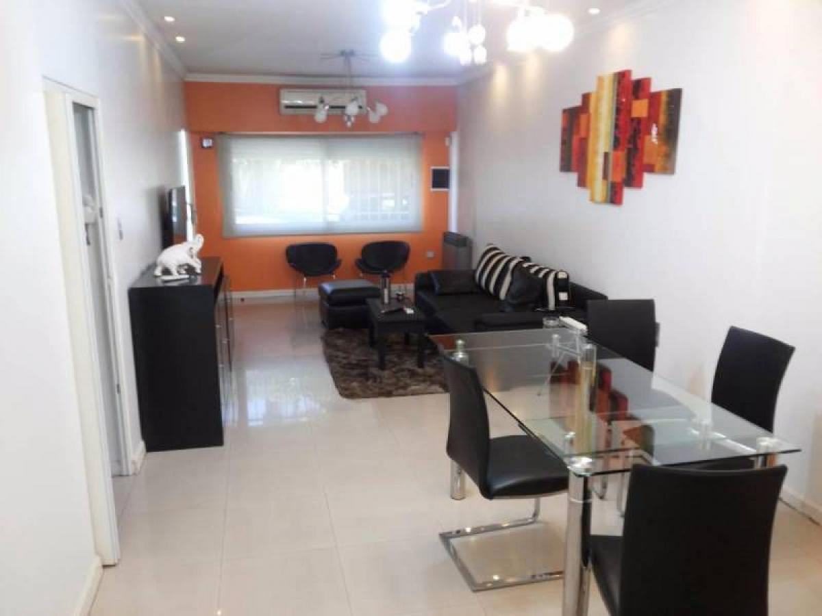 2 bedrooms House in Bermudez, Argentina No. 53551