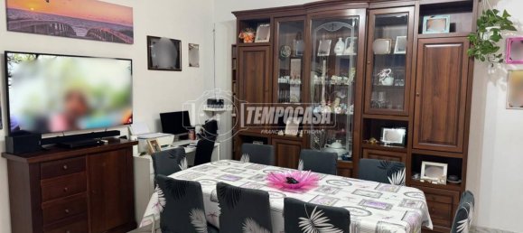 2 bedrooms Apartment in Sedriano, Italy No. 352166 4