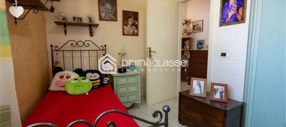 4-salle Appartement à Pozzallo, Italy No. 277811 14