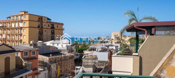 4-salle Appartement à Pozzallo, Italy No. 277811 9