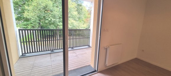 Apartamento de 2 dormitorios en Tours, France No. 56723 3