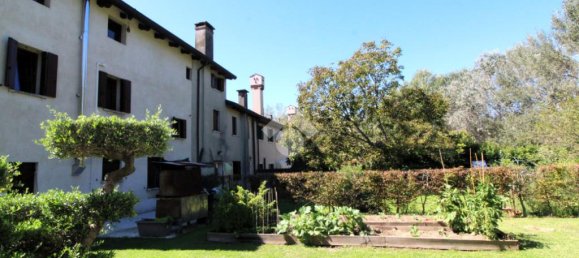 4 bedrooms House in Roncade, Italy No. 377653 37