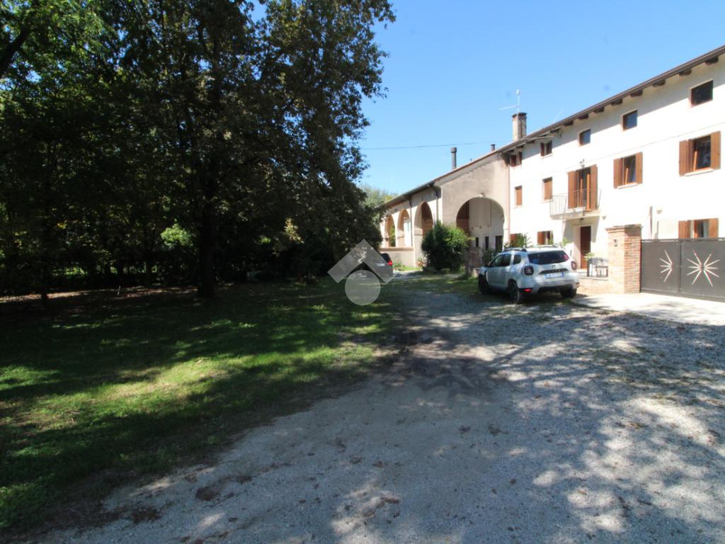 4 bedrooms House in Roncade, Italy No. 377653