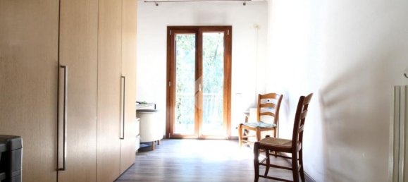 4 bedrooms House in Roncade, Italy No. 377653 16