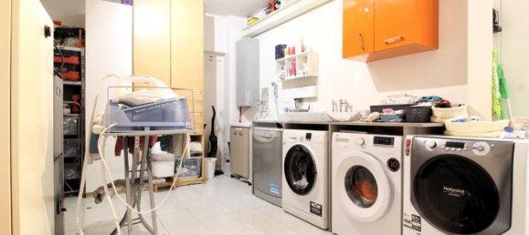 4 bedrooms House in Roncade, Italy No. 377653 13