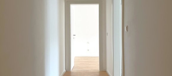 2-salle Appartement à Innsbruck-Stadt, Austria No. 143681 3