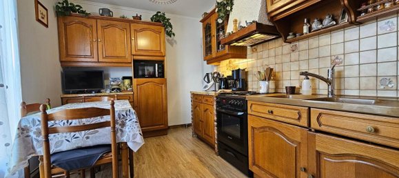 Дом с 3 спальнями в Сен-Жермен-дю-Пюи, Франция № 52580 16