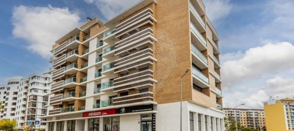 4 chambres Appartement à Loures, Portugal No. 65042 9