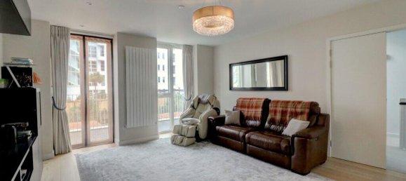 4 bedrooms House in London, United Kingdom No. 10394 18