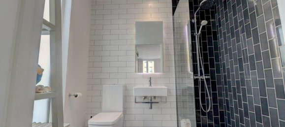 4 bedrooms House in London, United Kingdom No. 10394 32