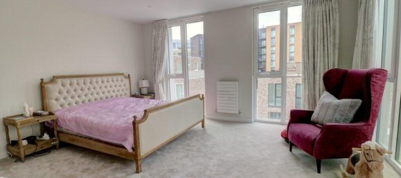 4 bedrooms House in London, United Kingdom No. 10394 24