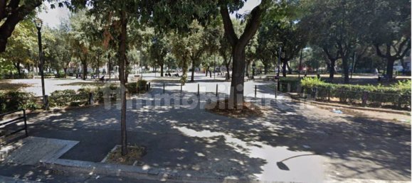 1 bedroom Apartment in Rome, Italy No. 215361 3