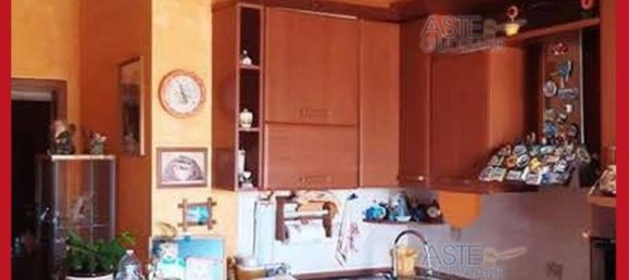 Apartamento de 5 dormitorios en Rome, Italy No. 330839 24