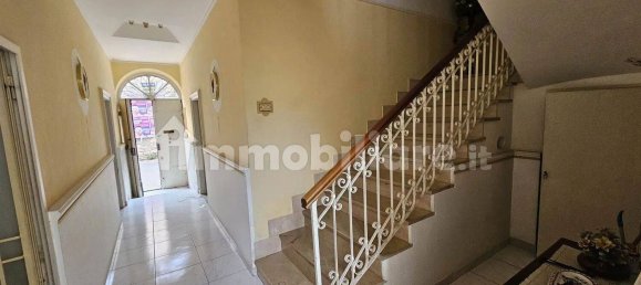 7 bedrooms Villa in Foligno, Italy No. 268208 4