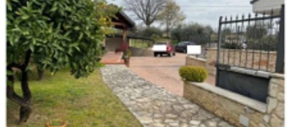 10غرفة شقة في Guidonia Montecelio, Italy رقم 191449 2