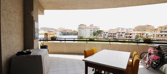 6-salle Appartement à Bagheria, Italy No. 157974 20