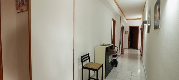 6-salle Appartement à Bagheria, Italy No. 157974 11