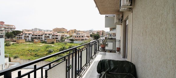 6-salle Appartement à Bagheria, Italy No. 157974 15