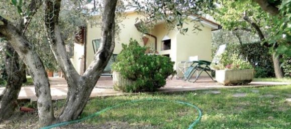 Casa de 2 habitaciónes en San Giuliano Terme, Italy No. 65628 5