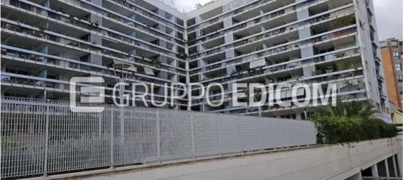 2 rooms Apartment in Rome, Italy No. 30803 8