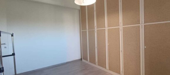 4 bedrooms Apartment in Livorno, Italy No. 351470 15