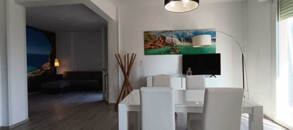 4 bedrooms Apartment in Livorno, Italy No. 351470 10