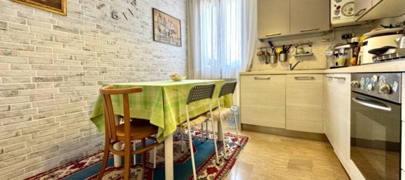 2 bedrooms Apartment in Vicenza, Italy No. 280860 5