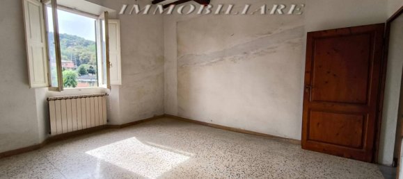 3 Schlafzimmer Wohnung in Cavriglia, Italy, Nr. 152045 2