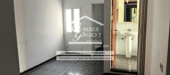 3 bedrooms Apartment in Las Palmas De Gran Canaria, Spain No. 135829 7