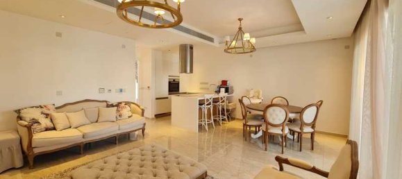 4 bedrooms Villa in Limassol, Cyprus No. 15740 4