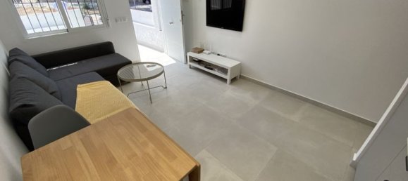 2 bedrooms Townhouse in Alicante, Spain No. 186428 16