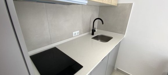 2 bedrooms Townhouse in Alicante, Spain No. 186428 15