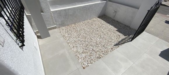 2 bedrooms Townhouse in Alicante, Spain No. 186428 18