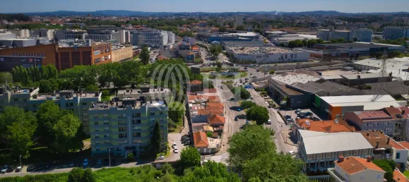 1994m² Land in Porto, Portugal No. 117008 2