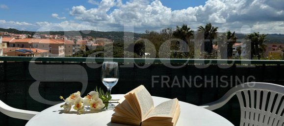 3 rooms Apartment in Santa Teresa Gallura, Italy No. 137057 10