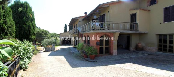 11 rooms House in Chiusi, Italy No. 161253 7