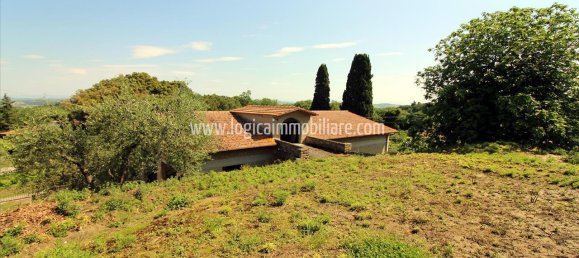11 rooms House in Chiusi, Italy No. 161253 19