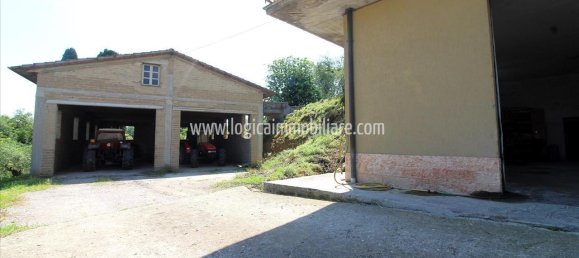 11 rooms House in Chiusi, Italy No. 161253 16