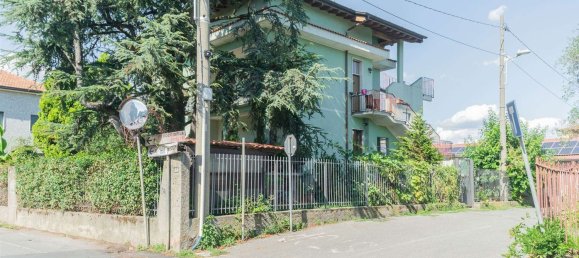3 bedrooms Apartment in Mezzago, Italy No. 364342 2