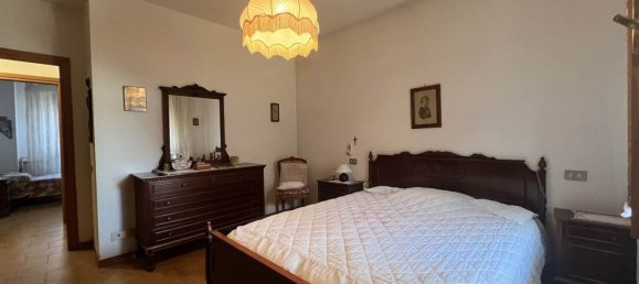 3 rooms Apartment in Collesalvetti, Italy No. 221770 25