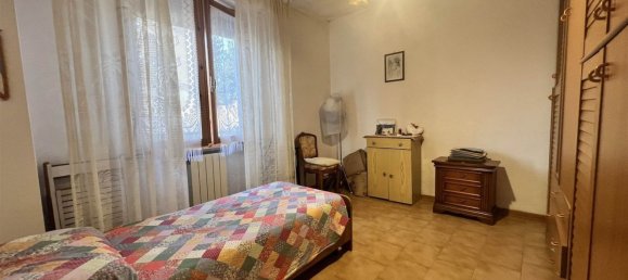 3 rooms Apartment in Collesalvetti, Italy No. 221770 32