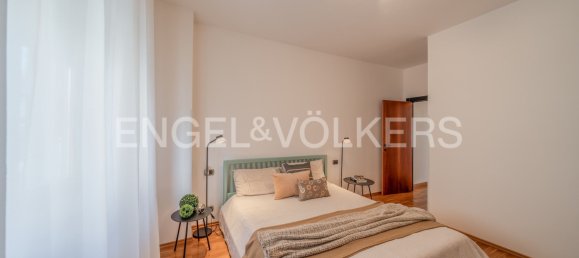 3 bedrooms House in Arezzo, Italy No. 129963 8