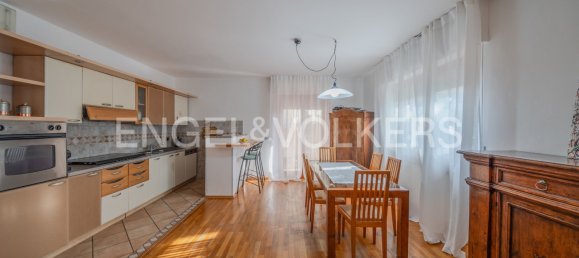 3 bedrooms House in Arezzo, Italy No. 129963 3