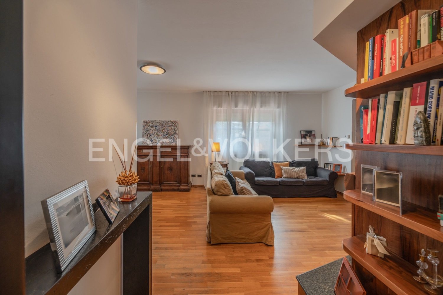 3 bedrooms House in Arezzo, Italy No. 129963