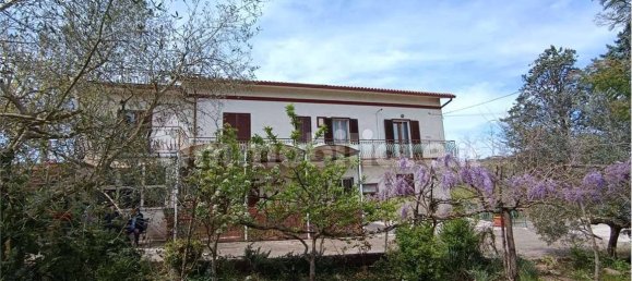 6 bedrooms House in Benevento, Italy No. 310263 4