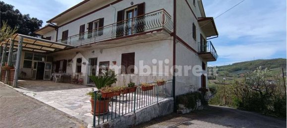 6 bedrooms House in Benevento, Italy No. 310263 3