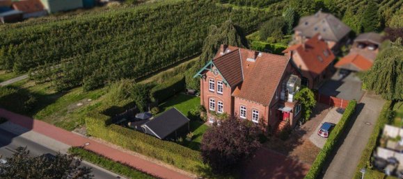 5 bedrooms Villa in Stade, Germany No. 273485 2