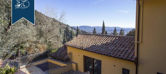 8 bedrooms Villa in Fiesole, Italy No. 316519 21