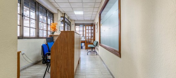 156m² Commercial property in Granada, Spain No. 172037 18